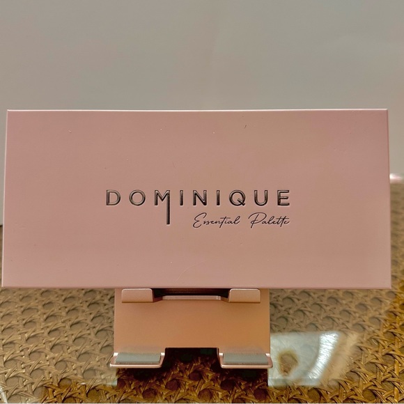 Dominique Cosmetics "Essentials" eyeshadow Palette New in Box, Full size - Picture 6 of 10